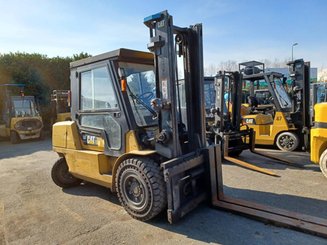 Empilhador de contrapeso 4 rodas Caterpillar DP50K2