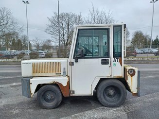 Trator de reboque ATA 3600LPG
