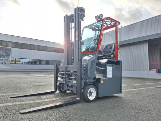 Empilhador multidireccional AMLIFT AGILIFT 3000E - 1