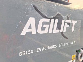Empilhador multidireccional AMLIFT AGILIFT 3000E