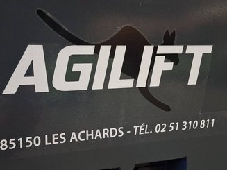 Empilhador multidireccional AMLIFT AGILIFT 3000E