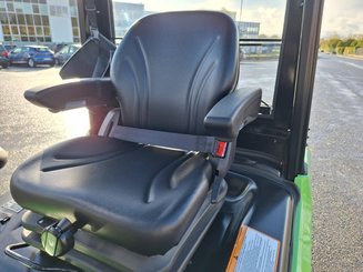 Carreta elevadora elétrica Hangcha XE35Hi (CPD35-XEY2H1-SI)