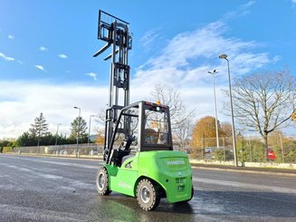 Carreta elevadora elétrica Hangcha XE35Hi (CPD35-XEY2H1-SI)