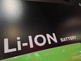 Empilhador retráctil Hangcha CQD18-XC5D-SI