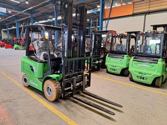 Empilhador de contrapeso 4 rodas Hangcha AE25-I - 1