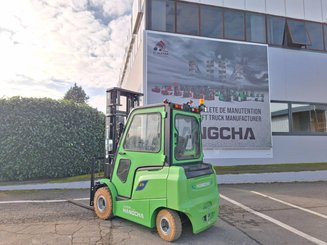 Empilhador de contrapeso 4 rodas Hangcha AE25-I