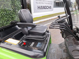 Empilhador de contrapeso 4 rodas Hangcha AE30-I - 14