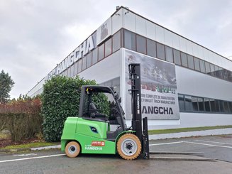 Empilhador de contrapeso 4 rodas Hangcha AE30-I