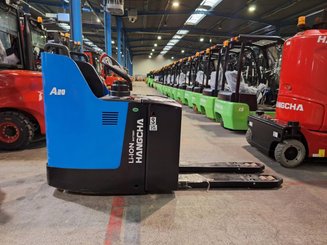 Porta-paletes eléctrico com condutor transportado Hangcha CBD20-AC2S-iSU