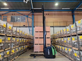 Levantador com plataforma dobrável Hangcha CDD16-AC2S-LI