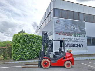 Empilhador de contrapeso 4 rodas Hangcha XF35G-2