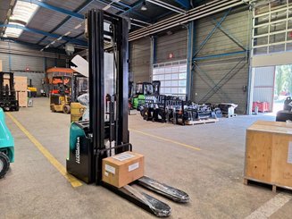 Stacker com condutor a pé Hangcha CDD16-AC2-I - 1