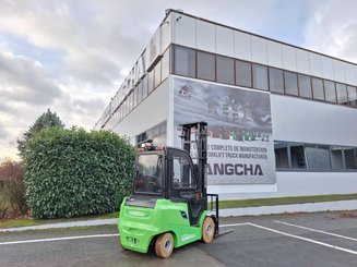 Empilhador de contrapeso 4 rodas Hangcha AE25-I
