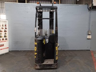 Stacker com condutor transportado Caterpillar NSR20N - 3