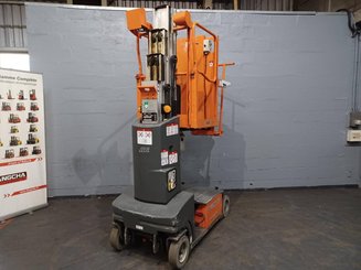 Plataforma com mastro vertical JLG TOUCAN DUO