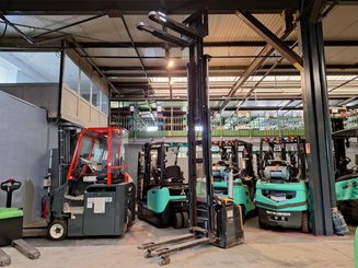 Stacker com condutor a pé Mitsubishi SBP16N2I