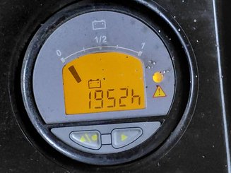 Porta-paletes eléctrico com condutor a pé Caterpillar NPP20N2 - 9