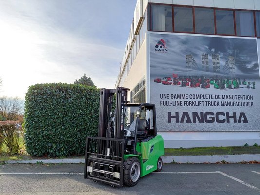 Empilhador de contrapeso 4 rodas Hangcha AE30-I - 1