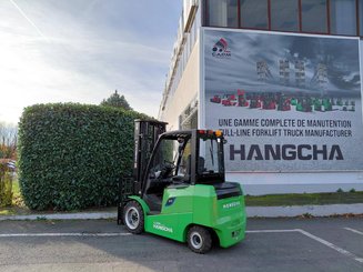 Empilhador de contrapeso 4 rodas Hangcha AE30-I