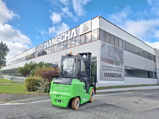 Empilhador de contrapeso 4 rodas Hangcha AE30-I