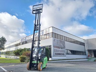 Empilhador de contrapeso 4 rodas Hangcha AE30-I