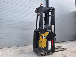 Stacker com condutor transportado Caterpillar NSR20N - 4