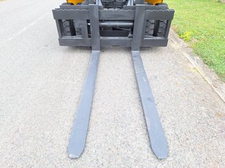 Empilhador de contrapeso 4 rodas Deawoo D70S-2