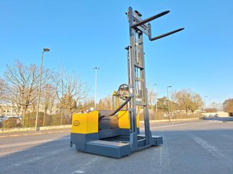 Empilhador retráctil de 4 direcções Combilift ESL3545