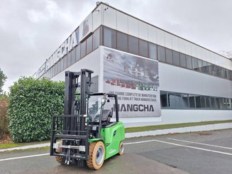 Empilhador de contrapeso 4 rodas Hangcha AE35-I