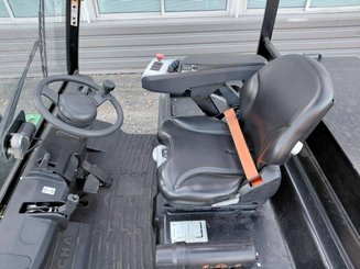 Empilhador de contrapeso 4 rodas Hangcha X70i( CPD70-XC5-I)