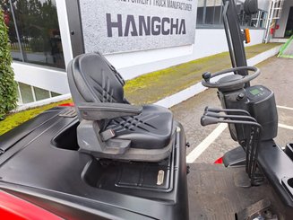 Empilhador de contrapeso 4 rodas Hangcha A4W25 - 12