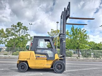 Empilhador de contrapeso 4 rodas Caterpillar GP50K
