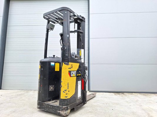 Stacker com condutor transportado Caterpillar NSR20N - 1