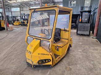 Trator de reboque Charlatte TE206