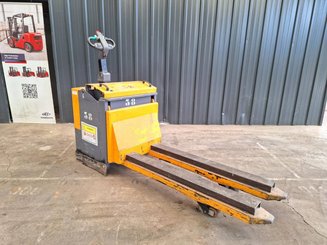 Porta-paletes eléctrico com condutor a pé OMG 330BE