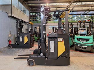 Empilhador retráctil Caterpillar NR16N2 - 5