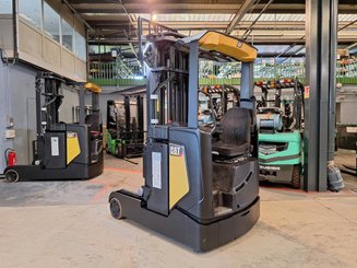 Empilhador retráctil Caterpillar NR16N2 - 8