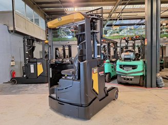 Empilhador retráctil Caterpillar NR16N2 - 9