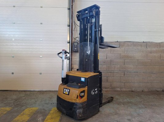 Stacker com condutor a pé Caterpillar NSP16N2 - 1