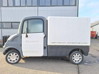 Camião furgão Mega MULTITRUCK