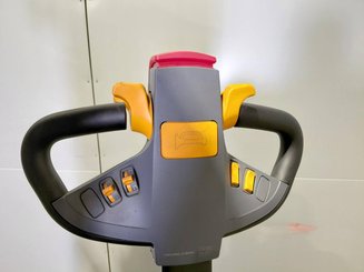 Levantador com plataforma dobrável Hangcha CQDB16-AC2S-I
