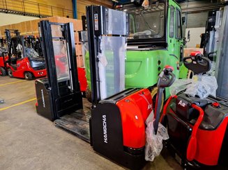 Stacker com condutor a pé Hangcha CDD16-AC2 - 1