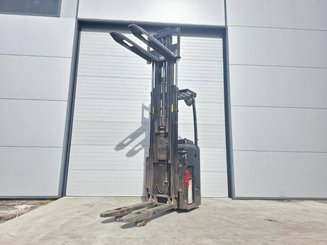 Stacker com condutor transportado Caterpillar NSR16NI - 6