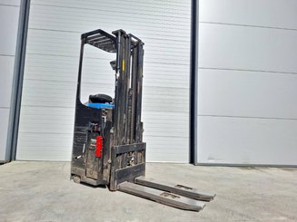 Stacker com condutor transportado Caterpillar NSR16NI - 1