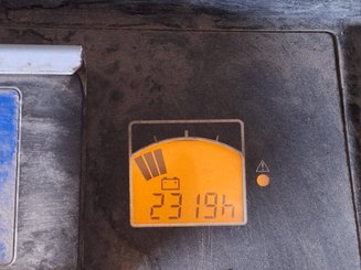 Porta-paletes eléctrico com condutor a pé Caterpillar NPP20N2