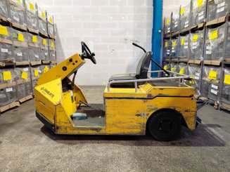 Trator de reboque Charlatte TE206