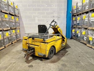 Tow tractor Charlatte TE206