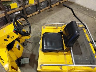 Trator de reboque Charlatte TE206