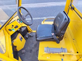Trator de reboque Charlatte TE206