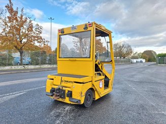Trator de reboque Charlatte TE206